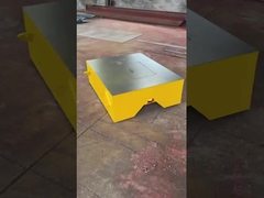 xe bán hàng không đường ray